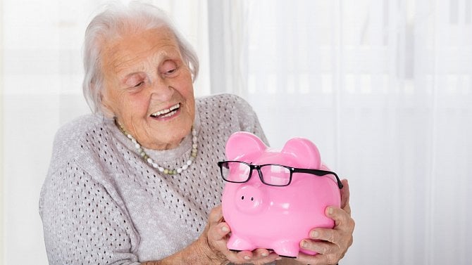 Dobrá zpráva pro seniory, od června jim vzrostou důchody. Víme, o kolik právě vám