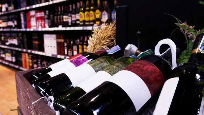 Nulová spotřební daň na víno není v době úspor obhajitelná, říká Stanjura