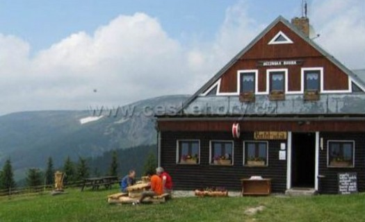 Děčínská bouda - Horská farma na Růžové hoře, ubytování na horách v Krkonoších