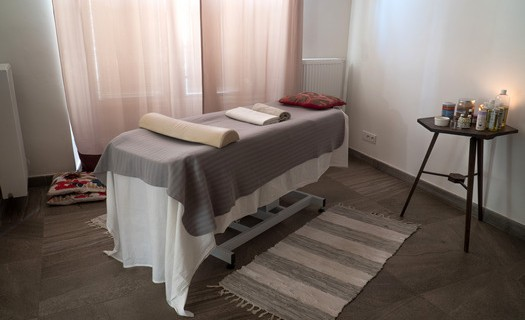 Masážní salon Kutná Hora, masáž jako dárek, čokoládová masáž, havajská masáž, lymfodrenáž