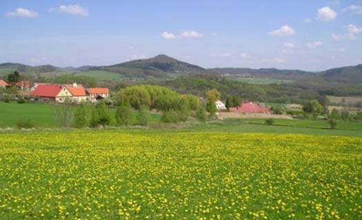 Obec Staňkovice Ústecký kraj – velmi atraktivní turistické trasy a cyklotrasy