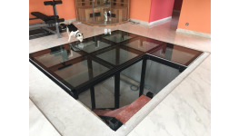 Skleněné podlahy z pochozího skla Vám navrhne a vyrobí ACERA SKLO, Praha 6 – zakázky na klíč