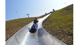 Jediná a nejdelší korytová bobová dráha na Moravě - adrenalinový zážitek