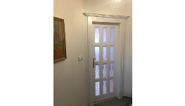 Interiérové dveře a designové vestavěné skříně na míru Praha – kvalita a dlouhá životnost