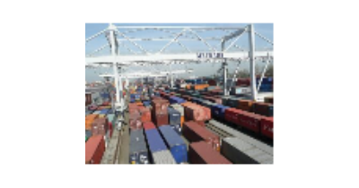 Ocelové námořní přepravní kontejnery nové i použité Praha - různé typy a velikosti