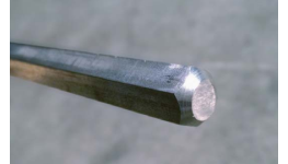 Nerezová ocel - velkoobchodní prodej tyčí, plechů a trubek