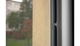 Dveřní a okenní sítě proti hmyzu - pevné, posuvné, rolovací
