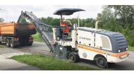 Frézování živičných povrchů vozovek vlastními silničními frézami Wirtgen