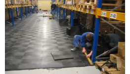 Walastic desky podlahové plastové dílce nejen pro průmyslové haly - pokládka i za provozu
