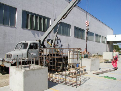 Zámková dlažba rekonstrukce průmyslové betonové haly Vysoké Mýto