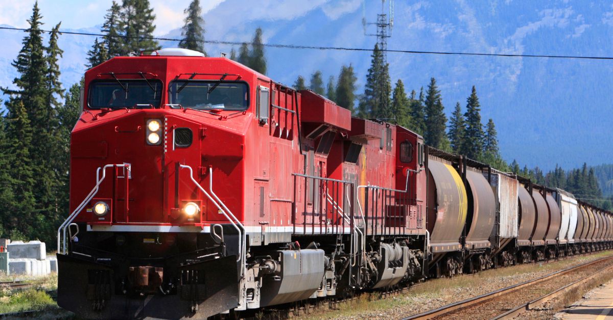 Pozemní přeprava po sinici a železnici – maximálně respektuje požadavky zákazníka