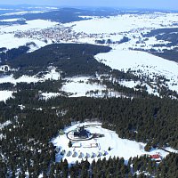 Město Abertamy, skiareál Plešivec, lyžařské stopy
