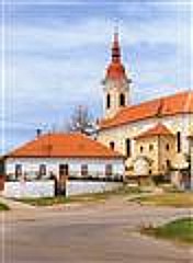 Město Hrušovany nad Jevišovkou, kostel sv. Štěpána, sousoší Nejsvětější Trojice