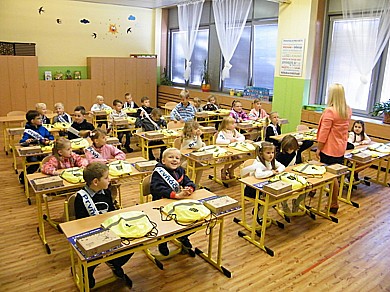 Základní a mateřskou školu Weberova Praha 5, výuka telovýchovy, anglického jazyka, zájmové kroužky