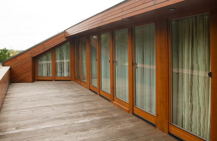Kvalitní dřevěná okna - výborná tepelná izolace, snadná údržba a dlouhá životnost