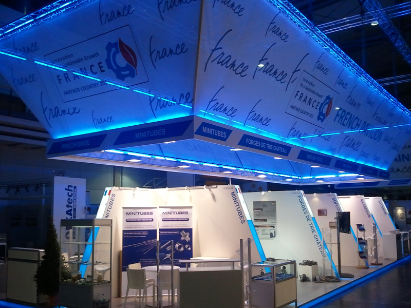 Realization and design of fair graphics - printing of exhibition stands Czech Republic
