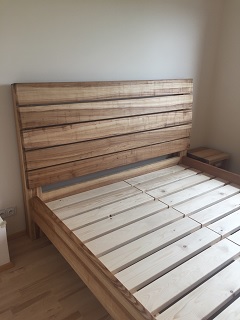 Výroba postelí z masivu