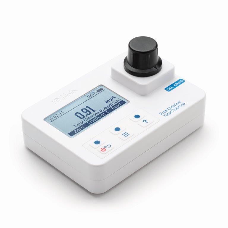 Multiparametrový fotometr a pH metr pro bazény