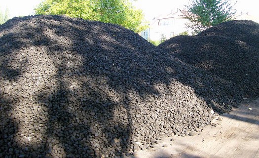 Prodej černého a hnědého uhlí – uhlí přímo z uhelných skladů