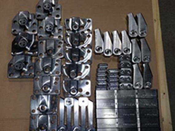 Přesné obrábění strojních dílů na NC a CNC strojích, kovoobrábění
