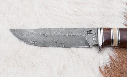 Výroba kvalitných nožov z damašku na zákazku aj pre zberateľské účely