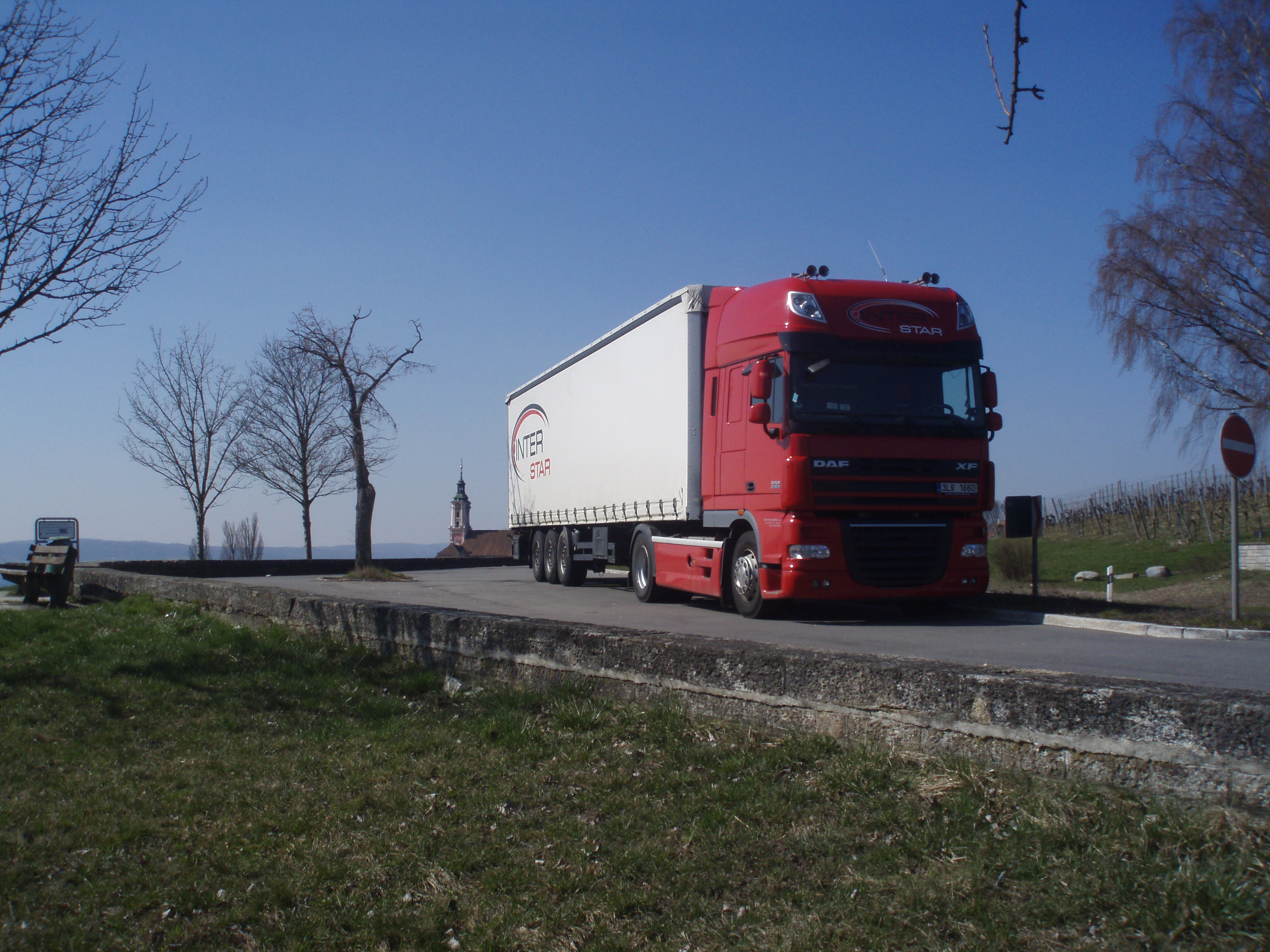 Spedice, mezinárodní kamionová doprava