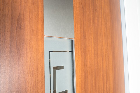 Dveřní výplň vchodových dveří s prosklením