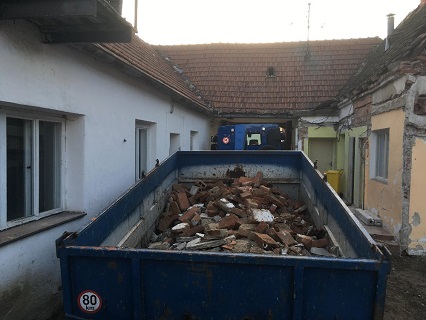 Lieferung von Containern für Beseitigung von Abfällen, Bauschutt und Schutt Tschechien