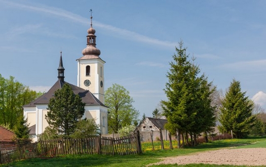 Obec Pomezí na Poličsku, památný kostel, kultura