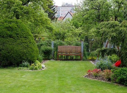 Kreativní návrhy zahrad, kompletní realizace, jarní a podzimní údržba zahrady