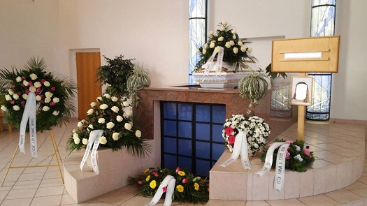 Pohřební služba – kompletní zajištění a organizace pohřbu, smutečních obřadů