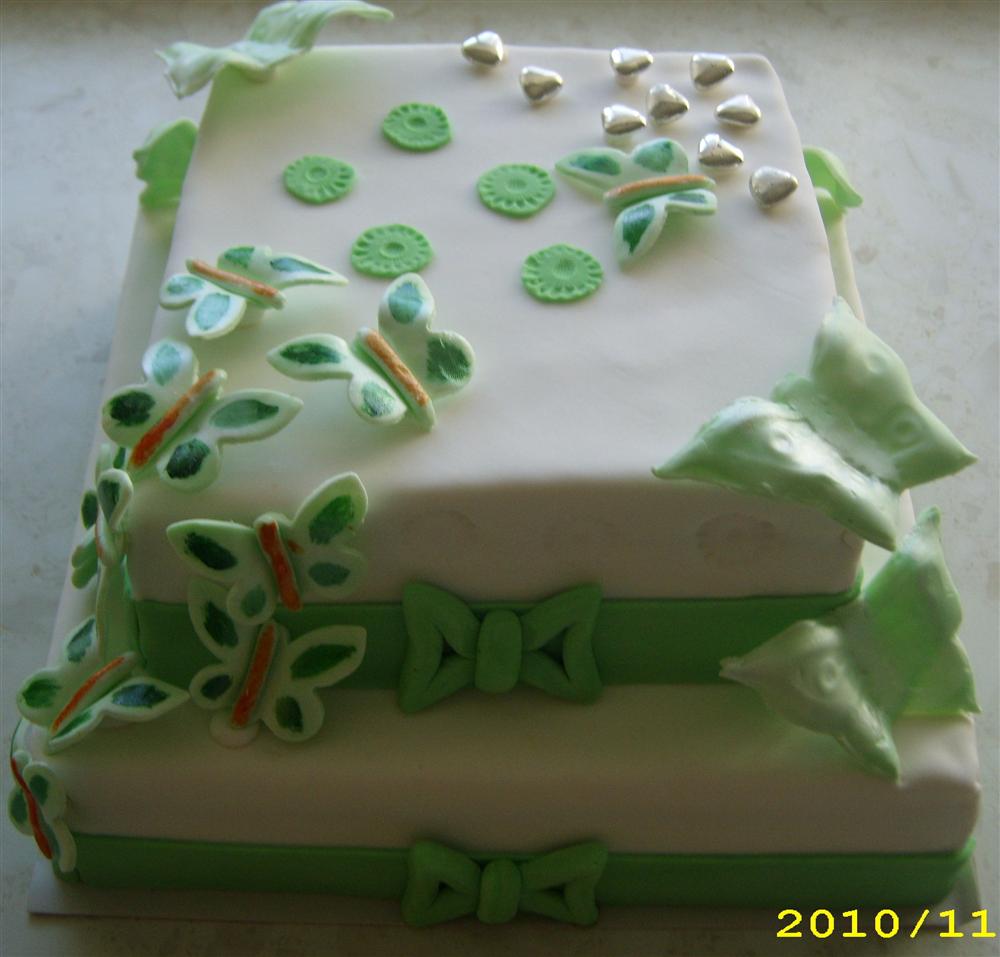 Výroba svatebních dortů, výroba svatebních koláčů Hradec Králové