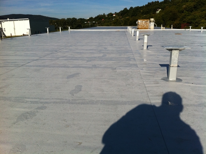 Hydroizolační fólie z PVC, izolace základů, střech, teras Zlín