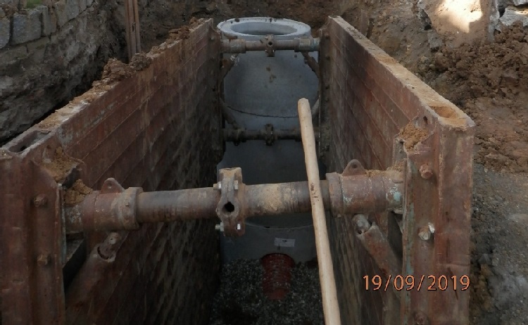 Vodohospodářské stavby - vodovodní, kanalizační přípojky k rodinným domům včetně ČOV
