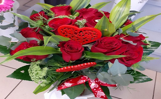 Květinové vazby a kytice k různým příležitostem – narozeninové, gratulační, romantické, pro radost