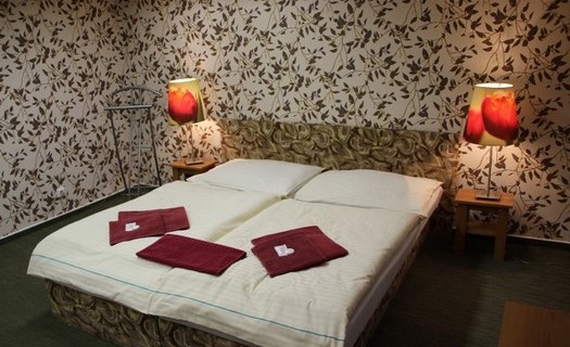 Krásné ubytování v hotelu Koruna v Šumperku, restaurace s týdenním menu, pokoje a apartmány