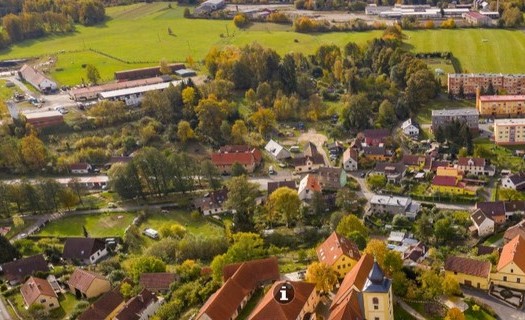 Obec Dolní Žandov, okres Cheb, přírodní rezervace Lipovka, přírodní rezervace Mechové údolí