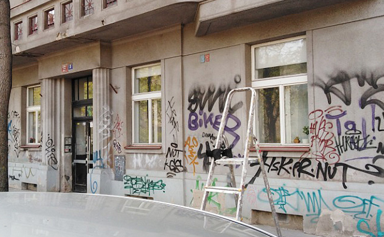 Odstranění graffity - stav před | AUSTUR s.r.o.