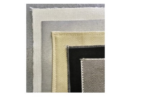 Tkaniny, speciální textilie s povrchovou úpravou, zátěrem, laminované