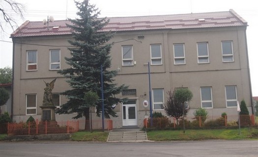 Obec Myslejovice, okres Prostějov, školní budova