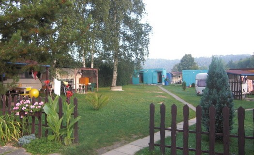 Rekreační středisko U Candáta Oboz, ubytování u Slapské přehrady v chatkách a karavanech
