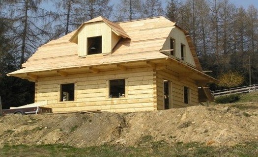 Výroba a montáž dřevěných konstrukcí a staveb, stavba krovů, dřevostaveb a dřevěnic. dodávka materiálu