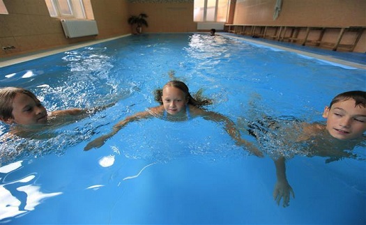 Zvýhodněné pobyty pro rodiny s dětmi s neomezeným vstupem do aquacentra Jeseníky