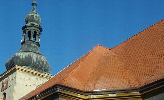 Stavební práce Kroměříž, rekonstrukce historických objektů, tesařské, klempířské a pokrývačské práce