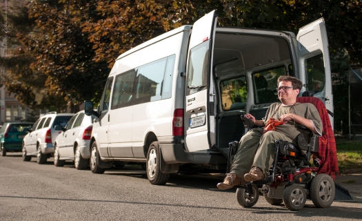 Doprava pro osoby se zdravotním postižením, Liga vozíčkářů