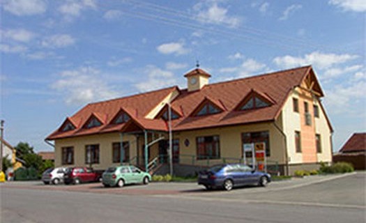 Betonové střešní krytiny v pěti odstínech Hradec Králové