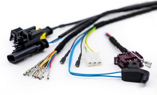 Kabelová konfekce pro automobilový průmysl Náchod – montáže kabelových svazků
