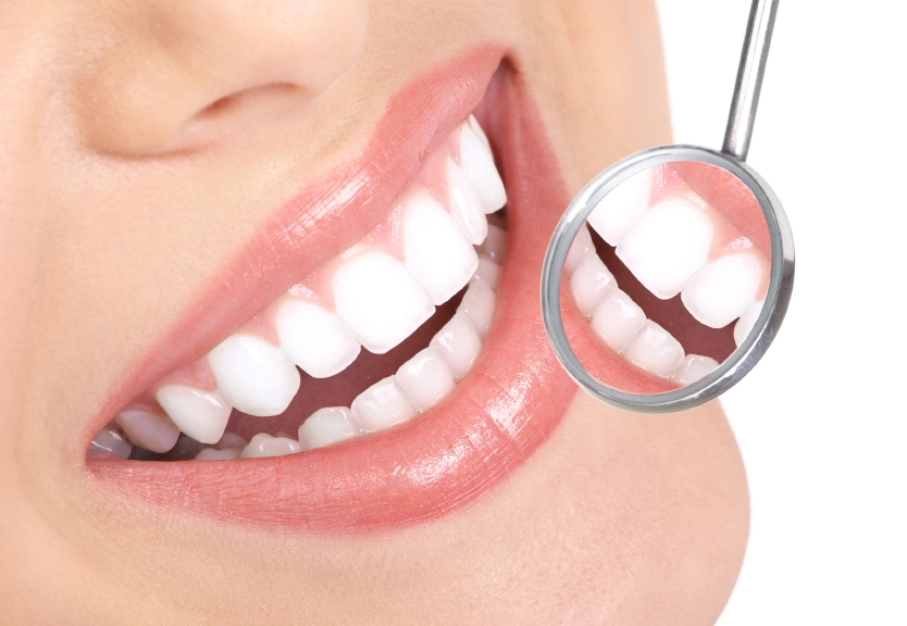 Vyzkoušejte dentální hygienu v Praze v zubní ordinaci