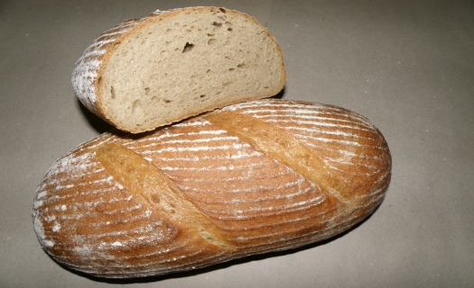 Několik druhů chleba, Pekařství Stolínovi