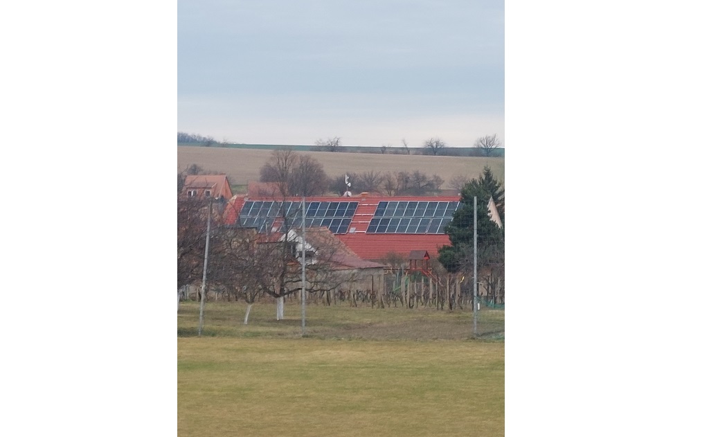 Fotovoltaické ostrovní systémy pro chaty Znojmo, Třebíč, Ivančice